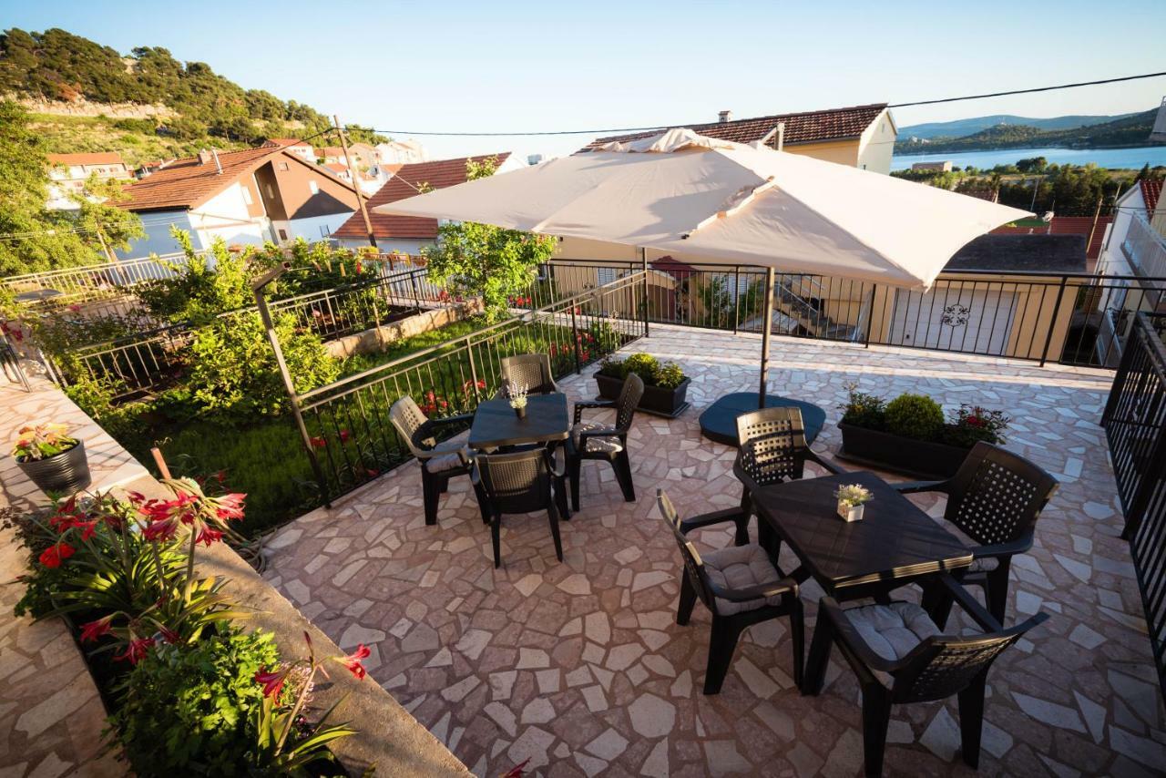 Apartments Nakic Šibenik Buitenkant foto