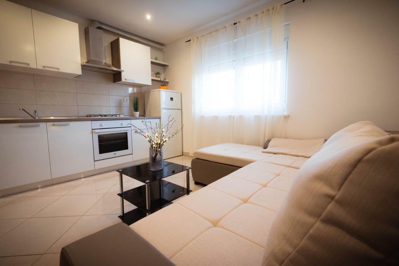 Apartments Nakic Šibenik Buitenkant foto