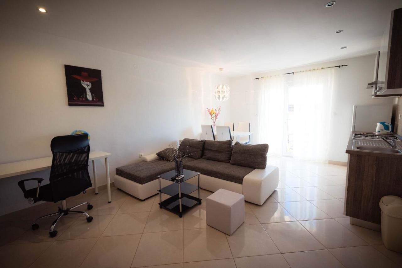Apartments Nakic Šibenik Buitenkant foto